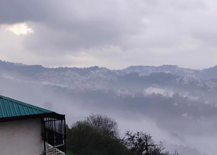 Thakur Homes- Couple And Family Friendly Homestay